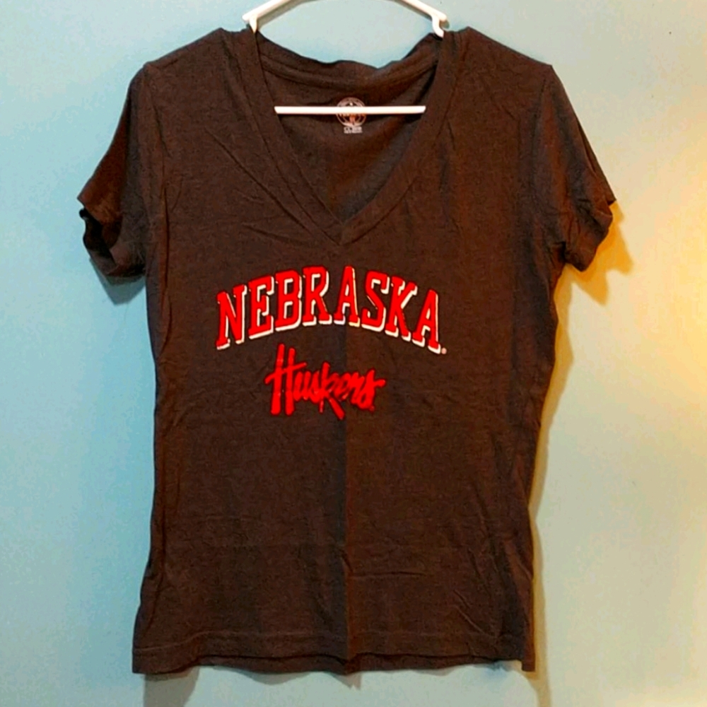 Nebraska V neck